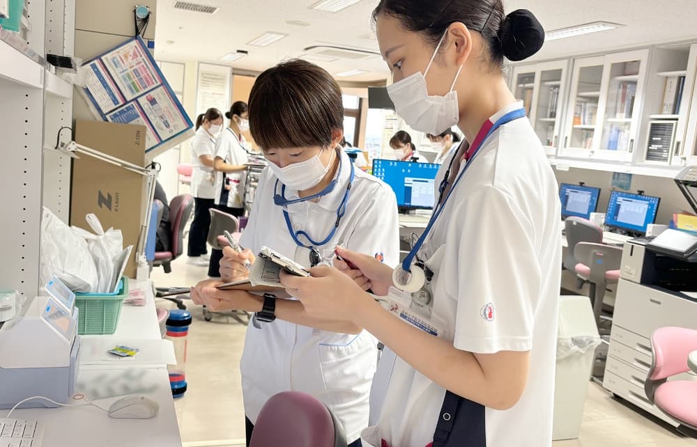 夜勤者へ申し送り